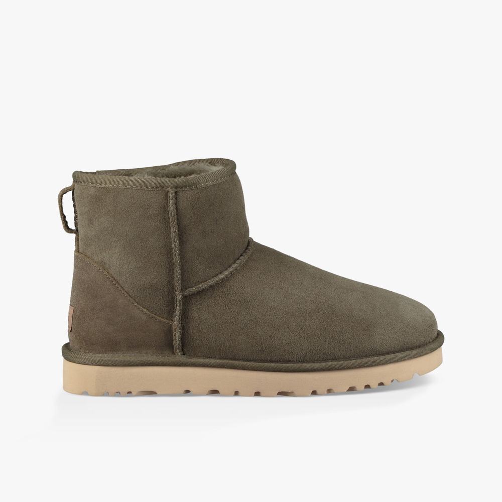 Bottes Classic UGG Classic Mini Homme Vert Soldes 891CRLUQ